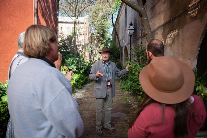 Hidden Alleyways and Historic Sites Small-Group Walking Tour - Why Charleston’s alleys are worth your time