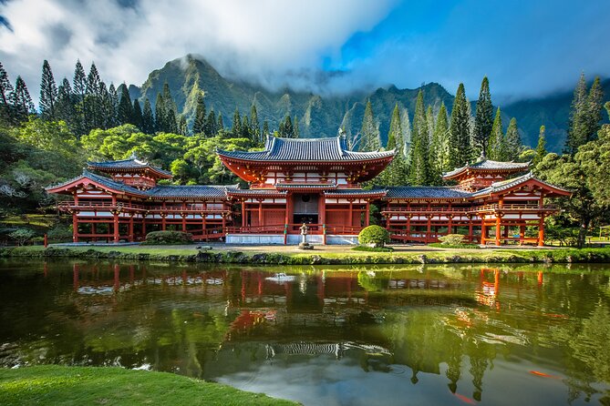 Hidden Gems of Oahu Circle Island Tour with Byodo In Temple - Diamond Head views and Oahu’s volcanic southeast