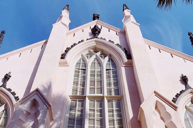 Highlights of Charleston Guided Walking Tour - The Old Slave Mart Museum and Charleston’s hardest history