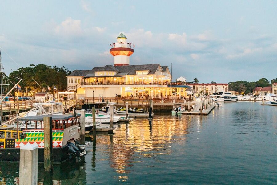 Hilton Head Island: Sunset Dolphin Cruise - Snacks, drinks, and the real cost