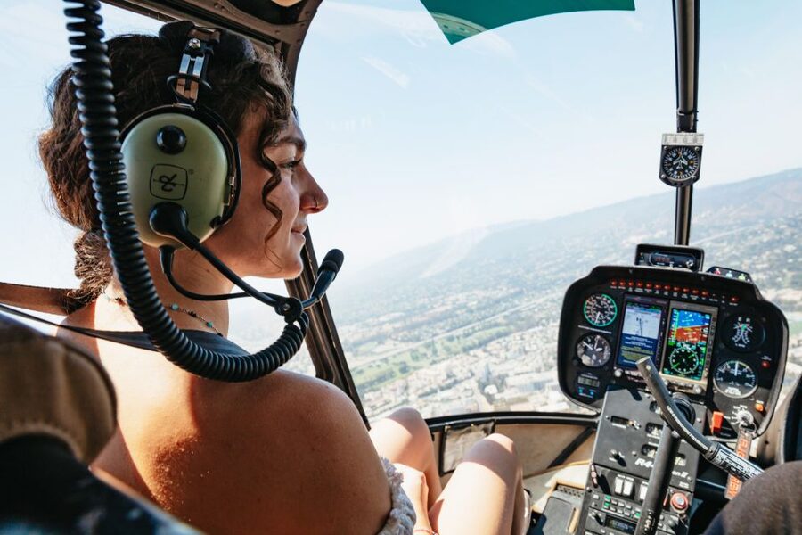 Hollywood & Beverly Hills Celebrity Helicopter Tour - Griffith Observatory, Hollywood Boulevard, and Universal Studios
