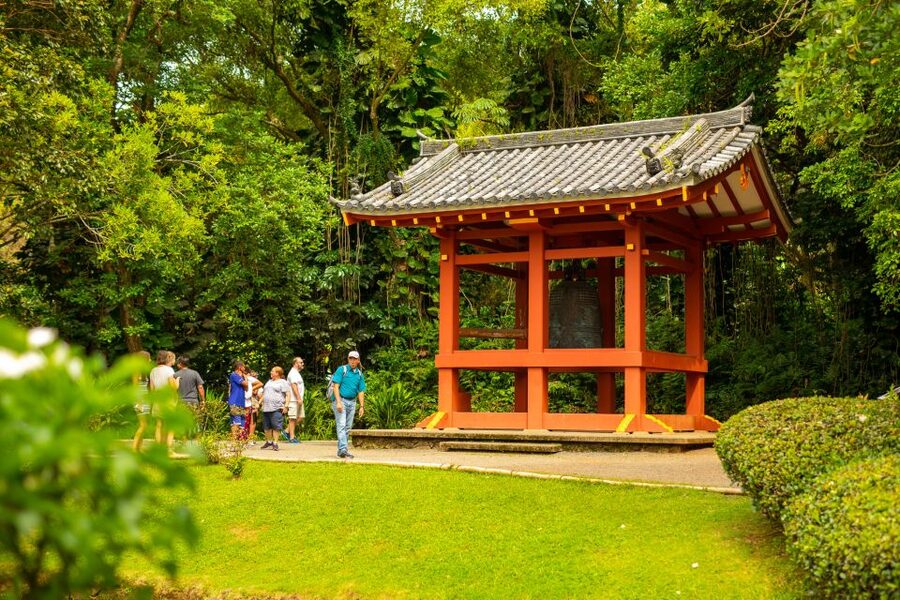Honolulu: Oahu Island Full-Day Guided Tour by Bus with Lunch - A full circle of Oahu in nine hours