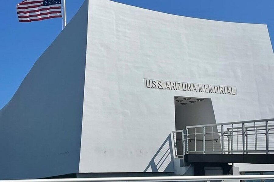 Honolulu: Pearl Harbor USS Arizona Memorial Tour - Price, value, and what the tour saves you