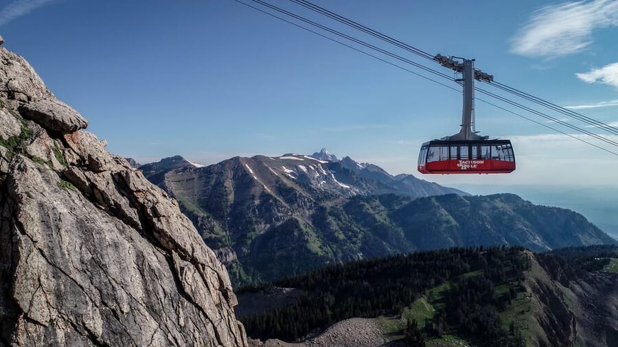 Jackson Hole: Aerial Tram and Gondolas Sightseeing - The 12-minute ride to 10,450 feet