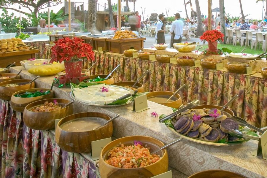 Kailua-Kona: Voyagers of the Pacific Luau with Buffet Dinner - What happened to the Imu Ceremony?