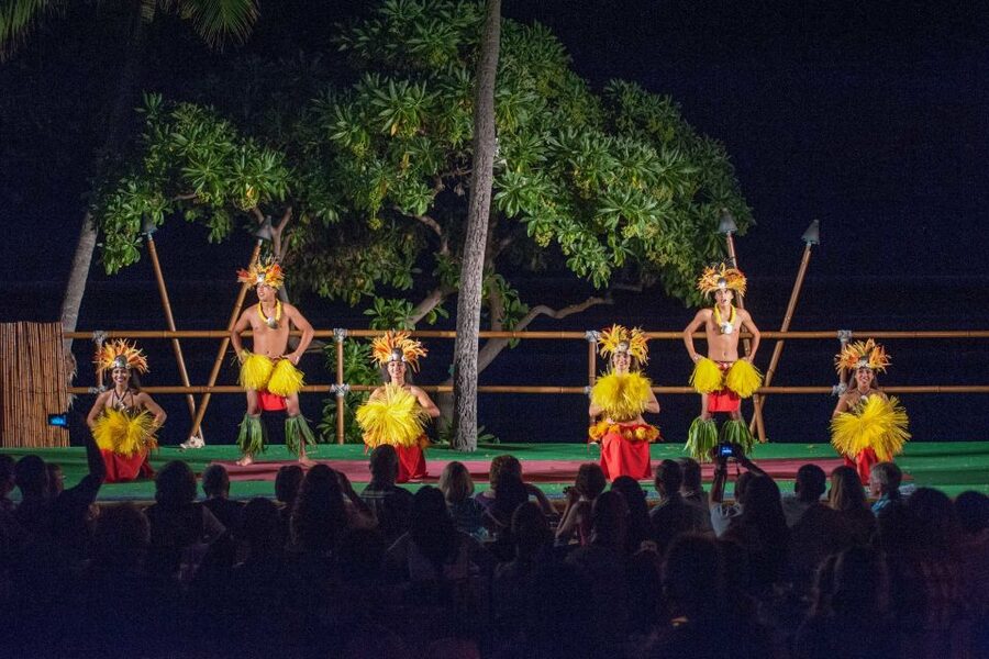 Kailua-Kona: Voyagers of the Pacific Luau with Buffet Dinner - Is $190 a fair price?