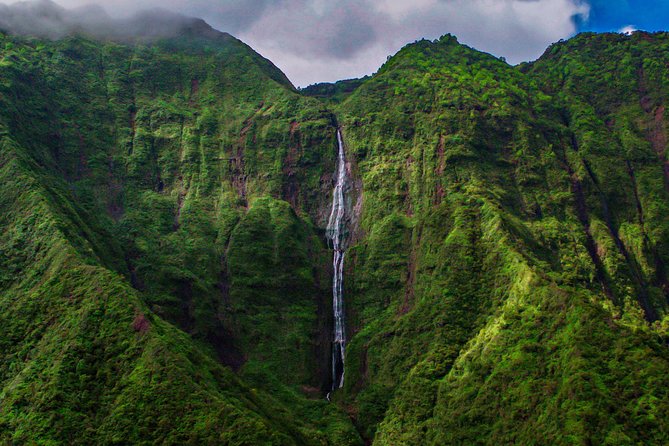 Kauai Eco Adventure Helicopter Tour - Comfort, safety, and the small cabin