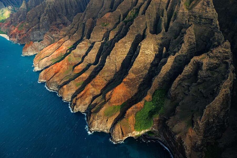 Kauai: Hughes 500 4-Passenger Doors-Off Helicopter Flight - Who should book this Kauai helicopter flight?