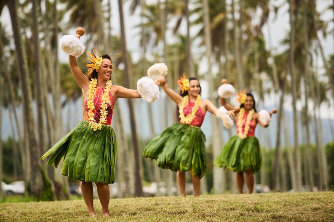 Kauai: Luau Ka Hikina Admission with Dinner and Lei Greeting - An evening that connects food, dance, and Hawaiian stories