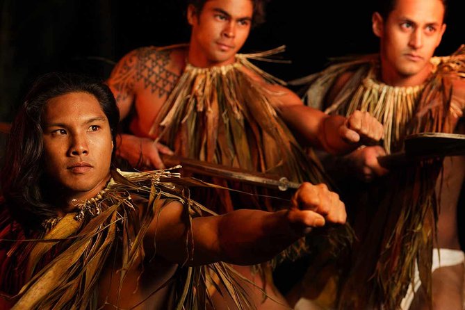 Kauai: Luau Kalamaku with Buffet Dinner and Show - Transportation, timing, and group size