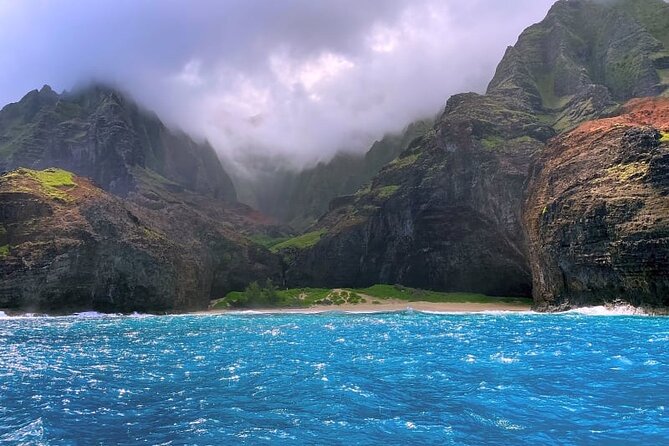 Kauai: NaPali Boat Tour on the Amelia K - Who will get the most from this tour