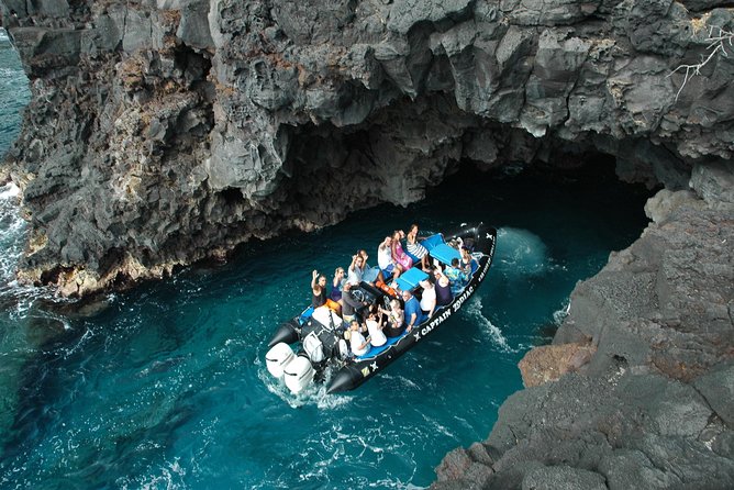 Kealakekua Bay Snorkeling Tour - 4 hour Kona Zodiac Adventure - Who should book this adventure