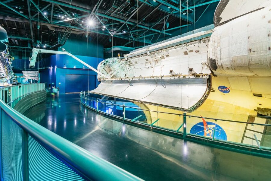 Kennedy Space Center: Entry Ticket with Explore Bus Tour - Apollo and the Saturn V rocket