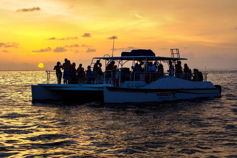 Key West: Dolphin Watching and Snorkeling Sunset Cruise - Why this three-hour cruise works so well
