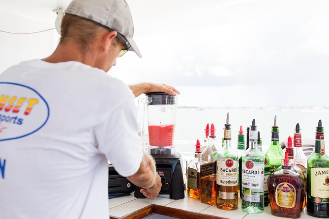Key West Sunset Cruise: Dinner, Live Music & Drinks Included - Who will enjoy this Key West cruise most
