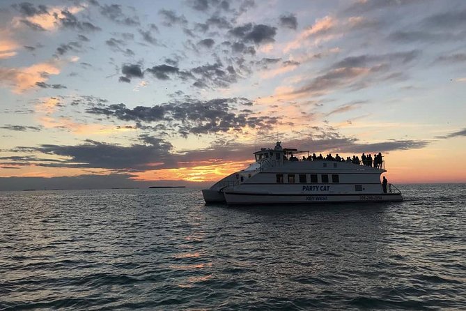 Key West Sunset Cruise: Dinner, Live Music & Drinks Included - A buffet built for a casual Key West evening