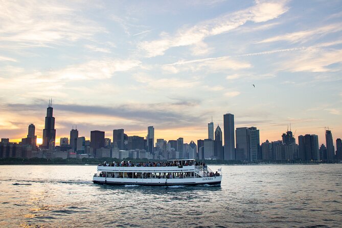 Lake Michigan Sunset Cruise in Chicago - Sunset, skyline lights, and the best photo moments