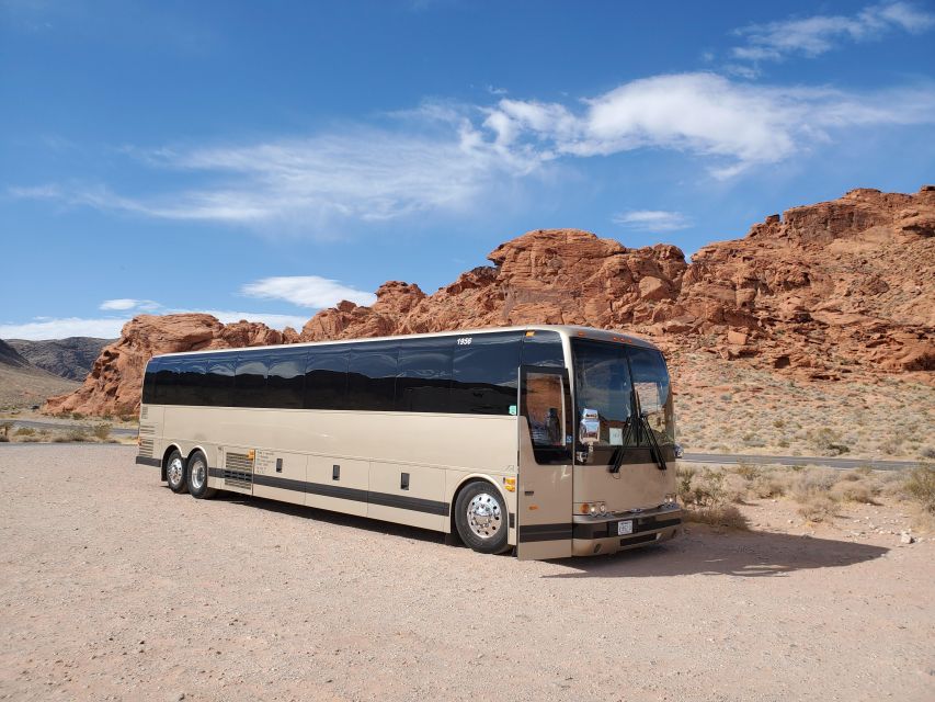 Las Vegas: Antelope Canyon & Horseshoe Bend with Lunch, WiFi - Walking into Antelope Canyon