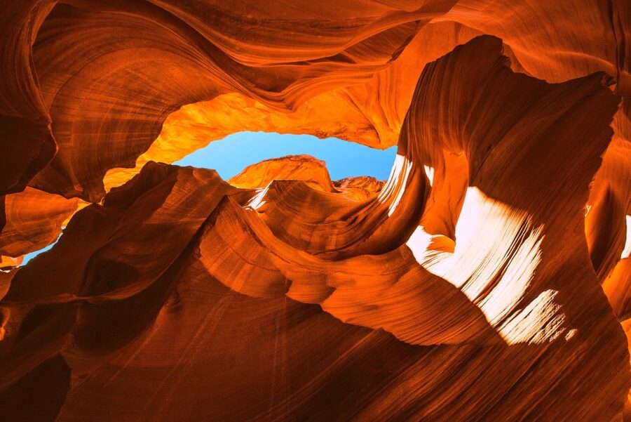 Las Vegas: Antelope Canyon & Horseshoe Bend with Lunch, WiFi - The short hike to Horseshoe Bend