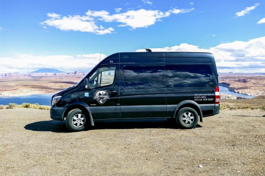 Las Vegas: Antelope Canyon & Horseshoe Bend with Lunch, WiFi - Who should book this Arizona day trip?