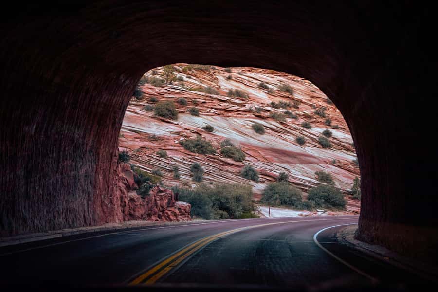 Las Vegas: Bryce and Zion National Parks Tour with Lunch - The long ride through southern Nevada and Utah