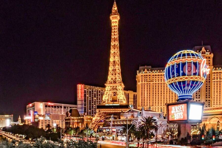 Las Vegas: Eiffel Tower Viewing Deck Entrance Ticket - What the $19 Eiffel Tower ticket actually gives you