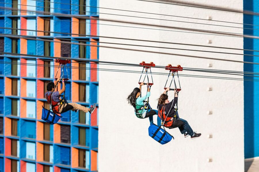 Las Vegas: FLY LINQ Zipline Ticket - The view over the LINQ Promenade