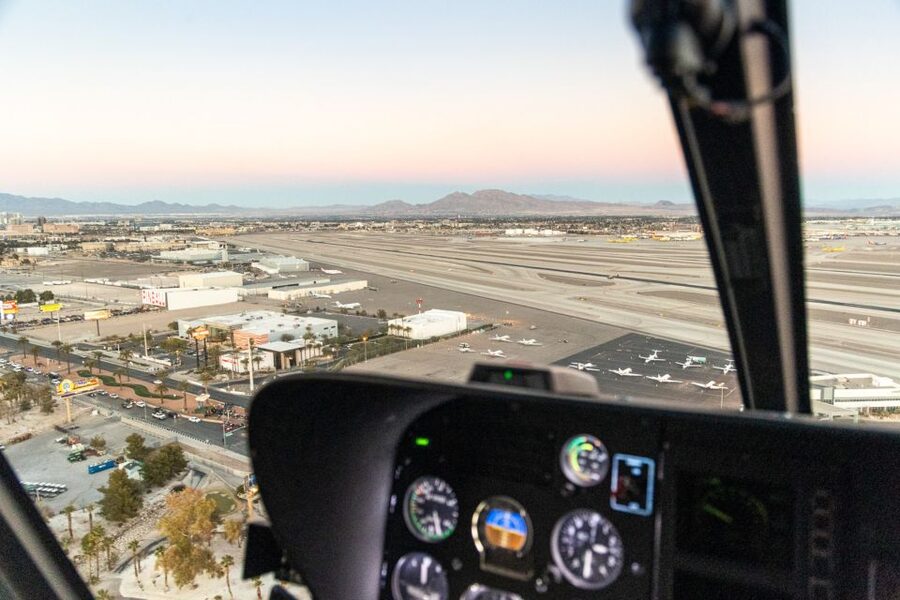 Las Vegas: Helicopter Night Flight over the Strip - Ten minutes over the Las Vegas Strip