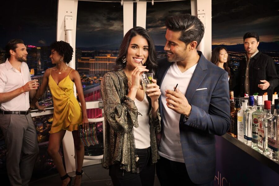 Las Vegas: High Roller Entry Ticket with In-Cabin Open Bar - Key points to know before you book