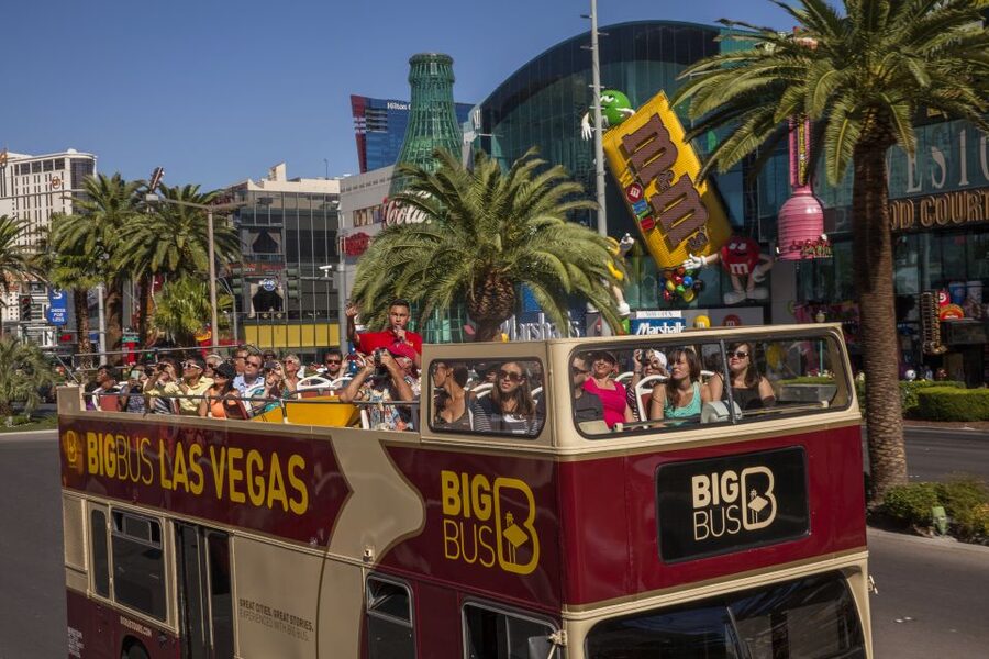 Las Vegas: Hop-on Hop-off Sightseeing Tour by Open-Top Bus - Beginning at the LINQ and High Roller