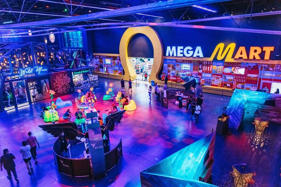 Las Vegas: Meow Wolf Omega Mart Ticket - How long should you spend inside Omega Mart?