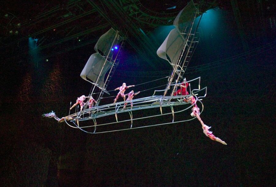 Las Vegas: “O” by Cirque du Soleil at Bellagio - Why the water changes everything at O
