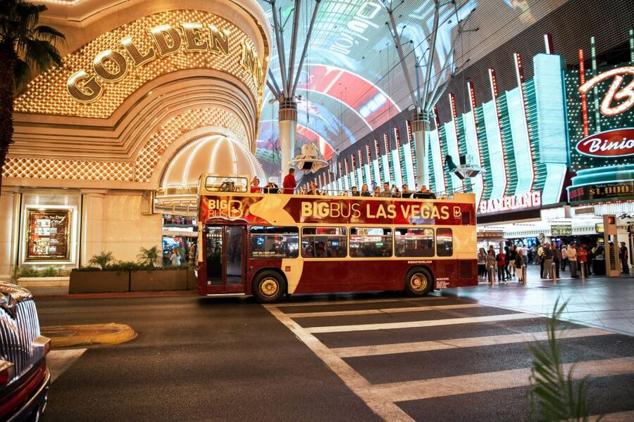 Las Vegas: Sightseeing Night Tour by Open-top Bus - Key points at a glance