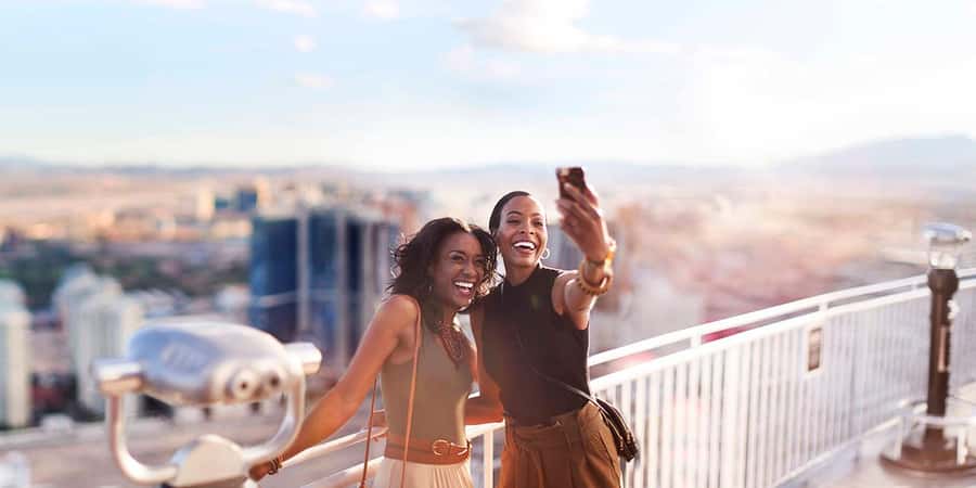 Las Vegas: STRAT Tower Observation Deck Ticket - Indoor comfort and outdoor height