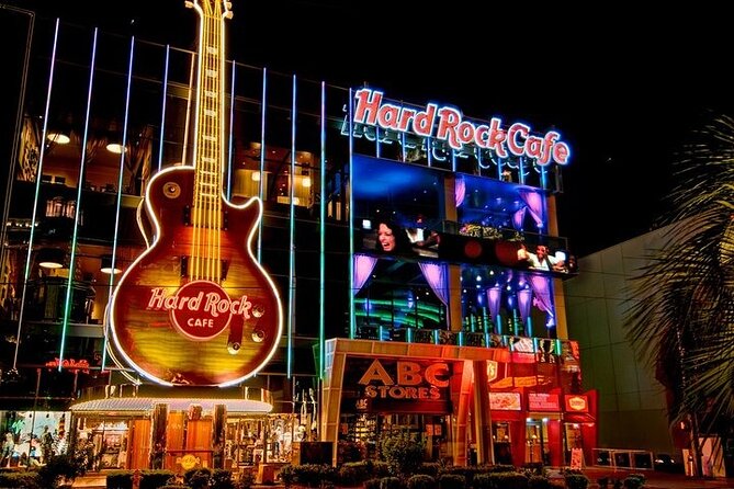 Las Vegas Super Saver: Madame Tussauds with Gondola Boat Ride - Why the Venetian setting helps