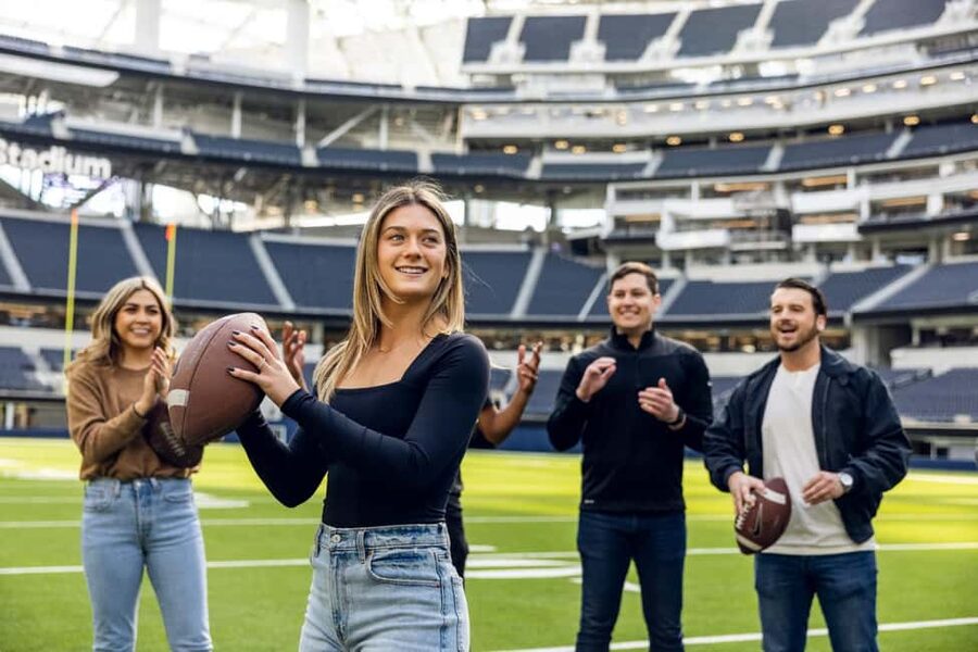 Los Angeles: All-Inclusive Pass Plus with Universal Studios - Newport Beach and the coast add outdoor variety