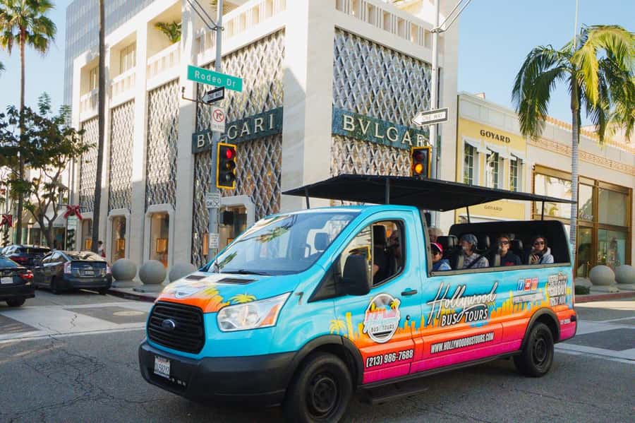 Los Angeles: Celebrity Homes and Hollywood Open-Air Bus Tour - Key points to know before you book