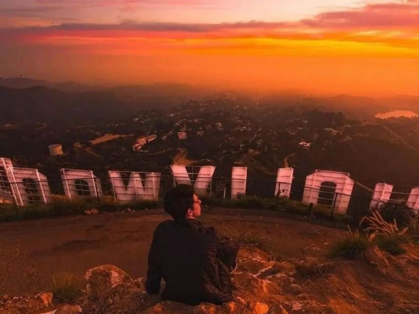 Los Angeles: Front & Back of Hollywood Sign Hike Guided Tour - The guides make the difference