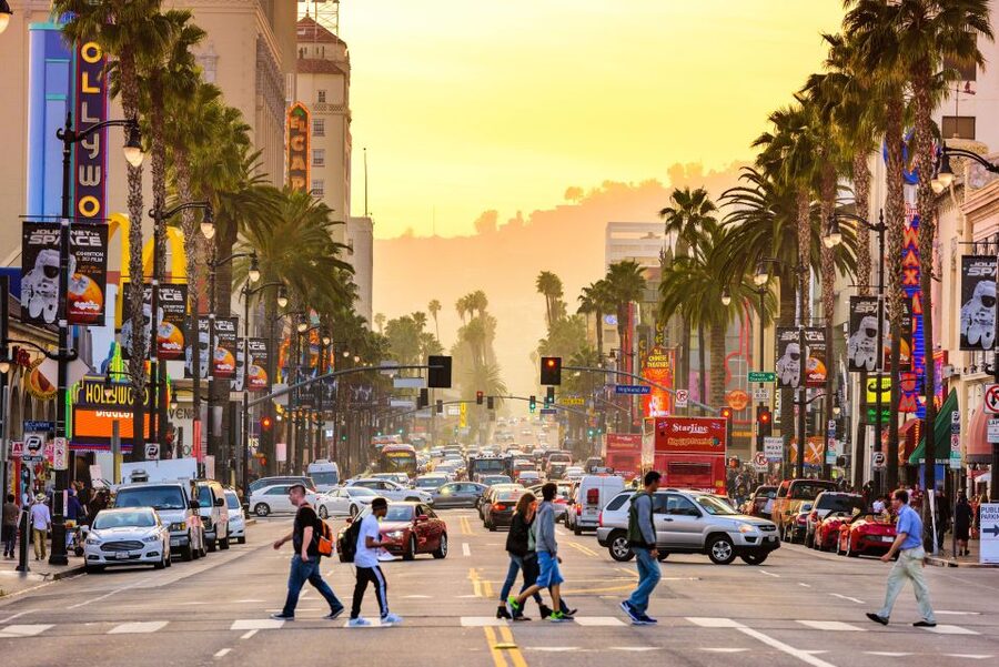 Los Angeles: Hop-On Hop-Off Bus Tour with Audio Guide - A sensible plan for first-time visitors