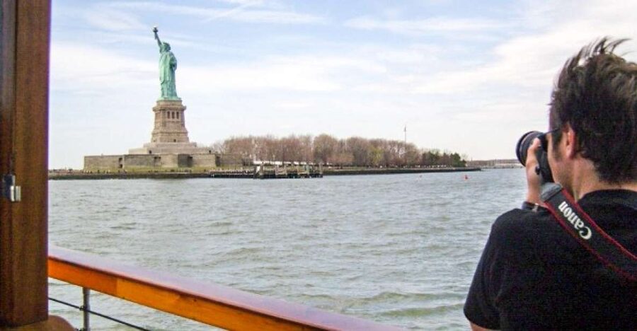 Manhattan: Statue and Skyline Cruise Aboard a Luxury Yacht - The Statue of Liberty and Ellis Island