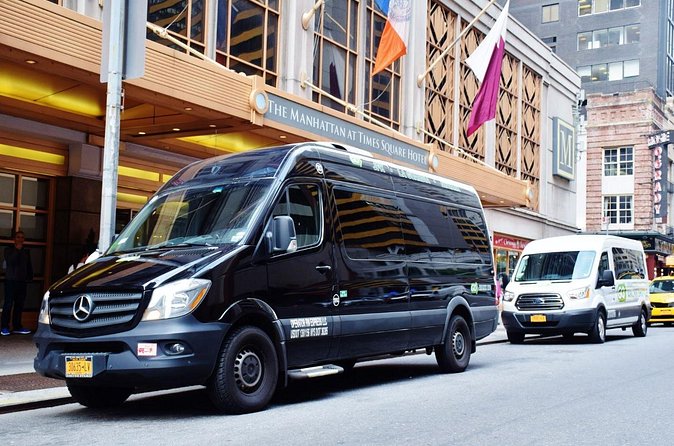 Manhattan to JFK: One Way Shared Departure Transfer - New York traffic is part of the deal