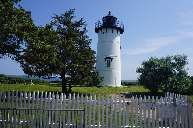 Martha's Vineyard Day Trip with Optional Island Tour from Boston - The 45-minute ferry to Oak Bluffs