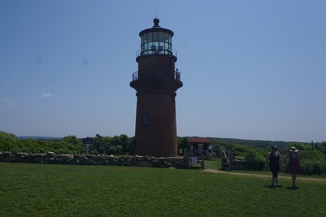 Martha's Vineyard Day Trip with Optional Island Tour from Boston - What the $130 price really buys