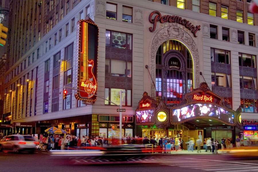 Meal at Hard Rock Cafe New York Times Square - Choosing between Acoustic Rock and Electric Rock