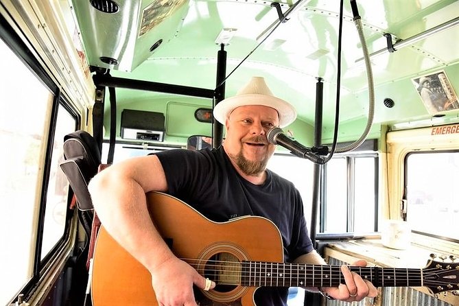 Memphis Mojo Bus Tour - Why music makes this Memphis bus tour different