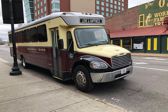 Memphis Mojo Bus Tour - Cotton Row, the Mississippi River, and Memphis landmarks