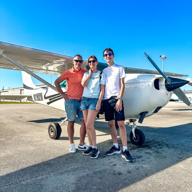 Miami Beach: South Beach Private Airplane Tour with Drinks - The Cessna 172 and the first few minutes