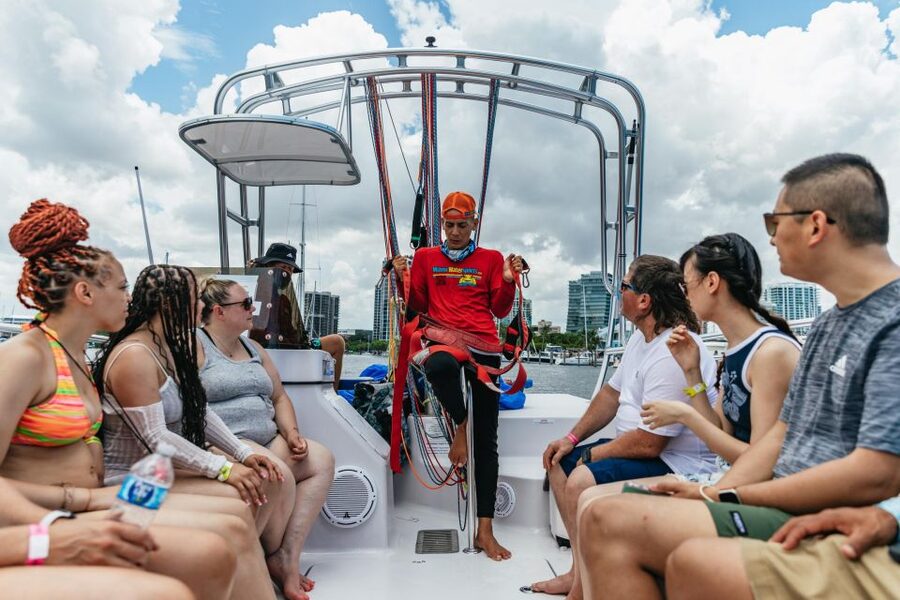 Miami: Parasailing Experience in Biscayne Bay - Key points to know before you book