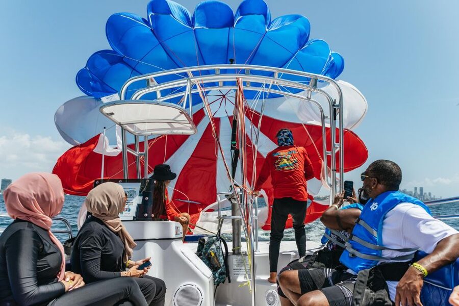 Miami: Parasailing Experience in Biscayne Bay - Who will enjoy this most