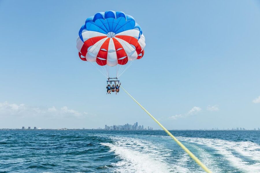 Miami: Parasailing Experience in Biscayne Bay - What happens before you leave the dock